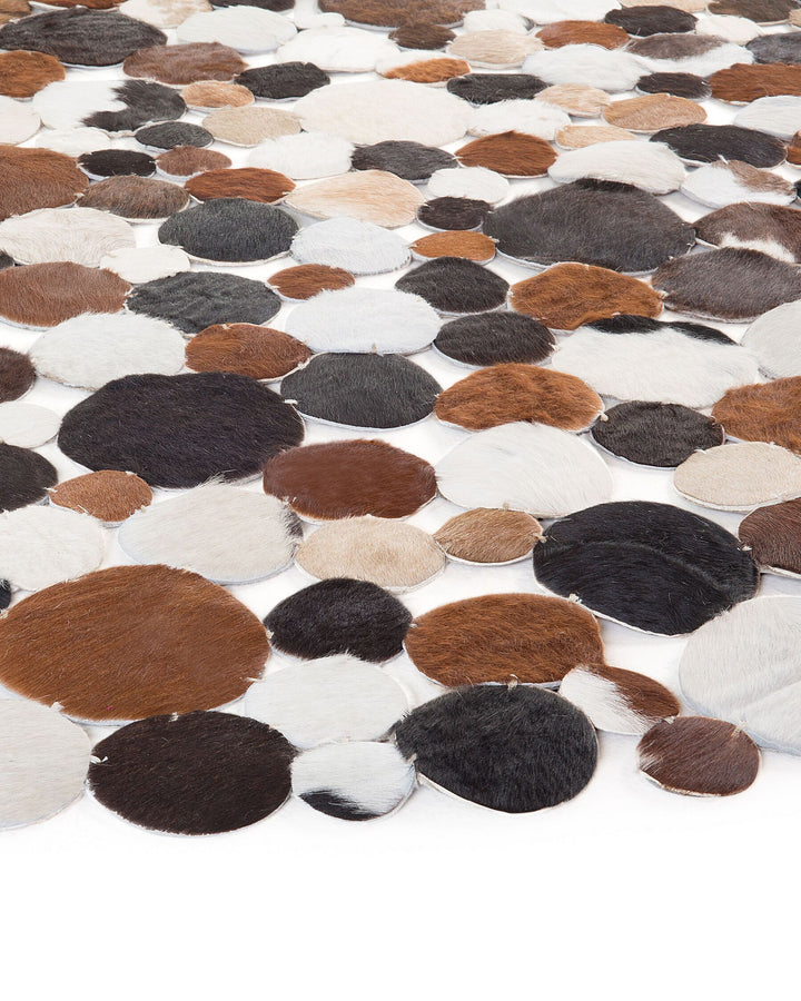 Sorgun Round Cowhide Area Rug ⌀ 140 cm Brown Multicolour