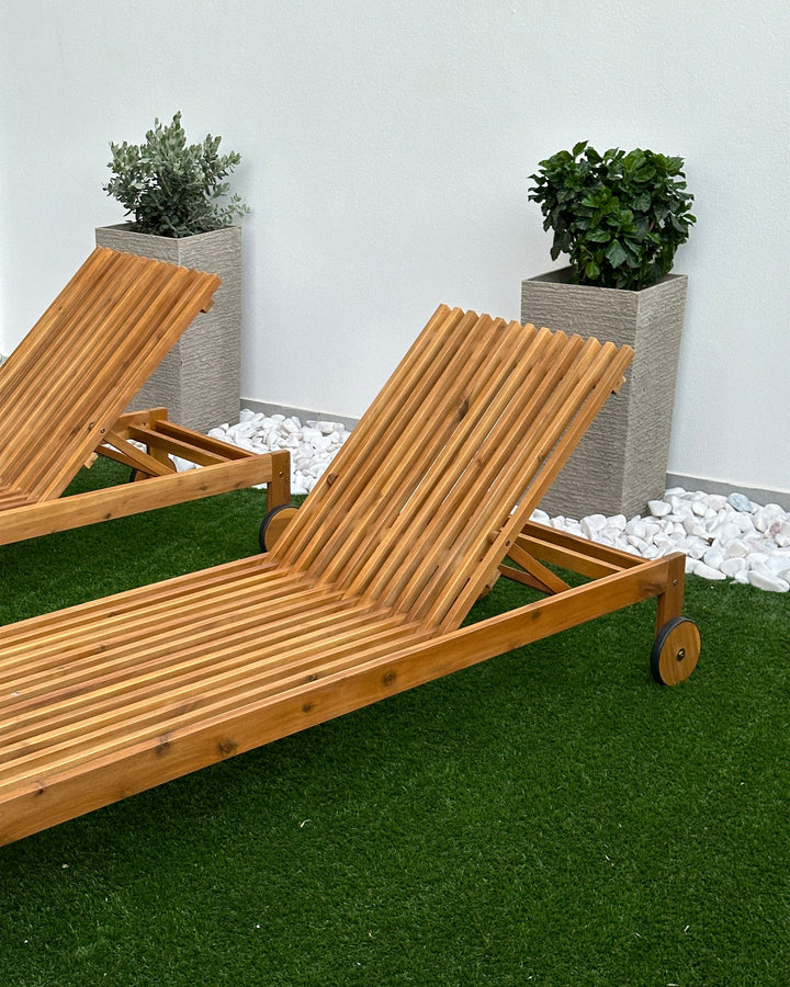 Acacia Wood Reclining Sun Lounger Light Ambridge