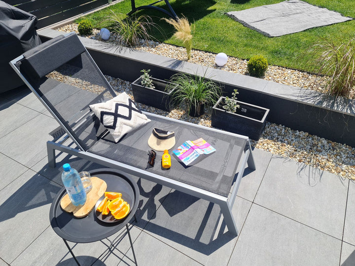 Aluminium Reclining Sun Lounger Black Barteldina