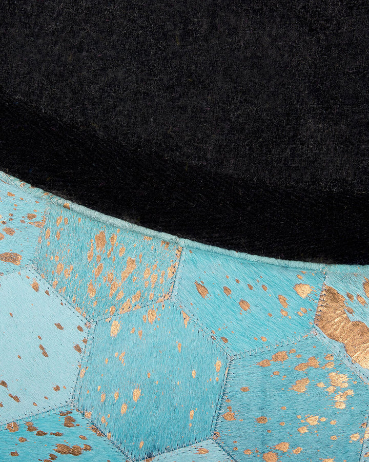 Zeytin Round Cowhide Area Rug ⌀ 140 cm Turquoise
