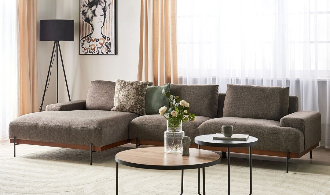 How to Choose the Perfect Corner Sofa for Your Living Room