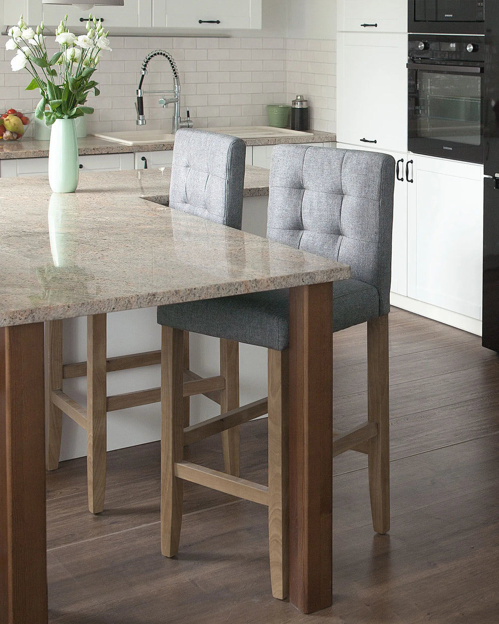 Bar Chair Grey Traditional Design with a Modern Touch Ulvero