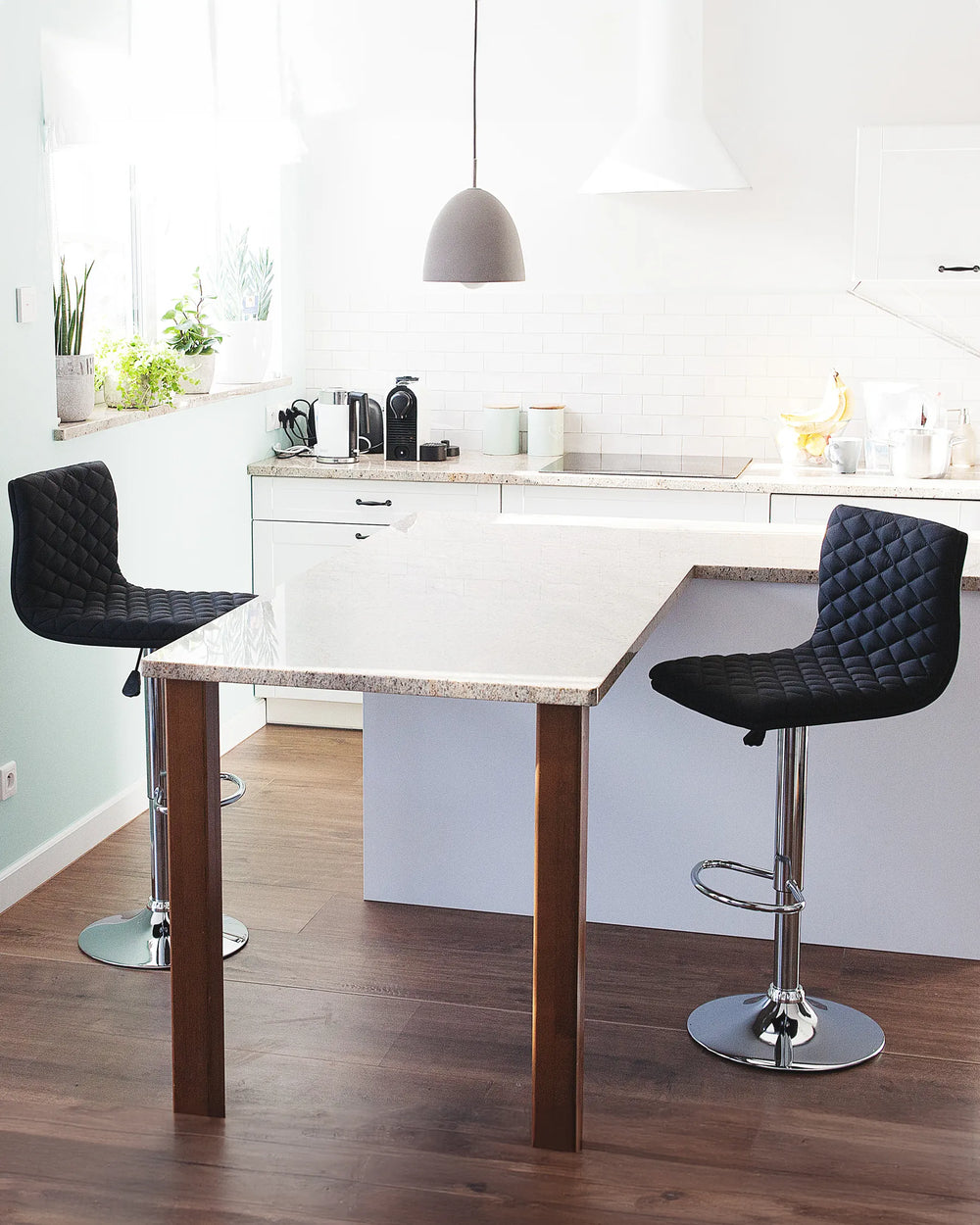 Set of 2 Bar Chairs Swivel Black Various Arrangement Possibilities Viston