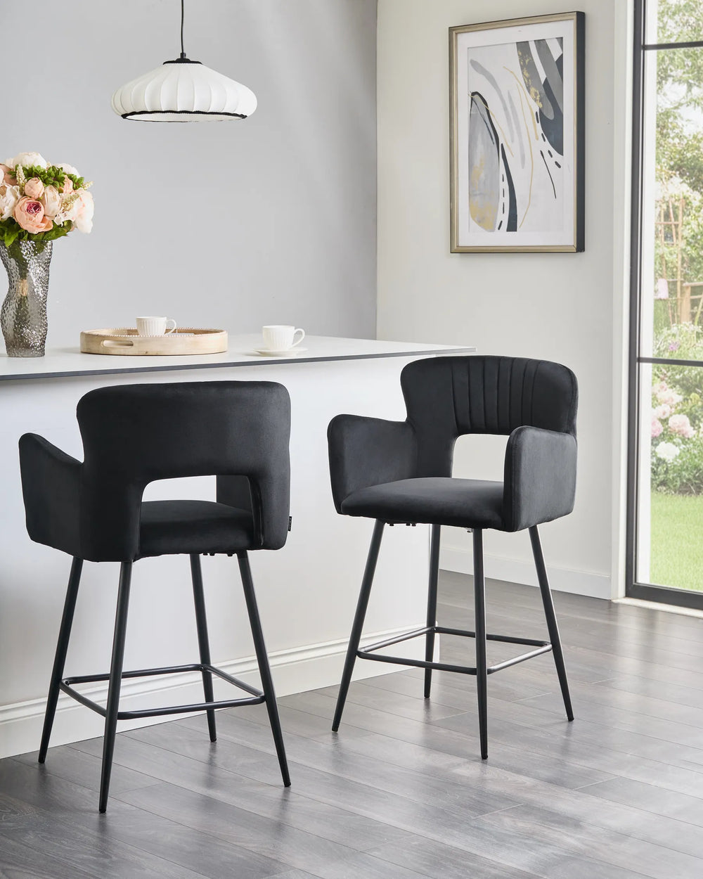 Set of 2 Bar Chairs Velvet Black Precise Finish Gellon