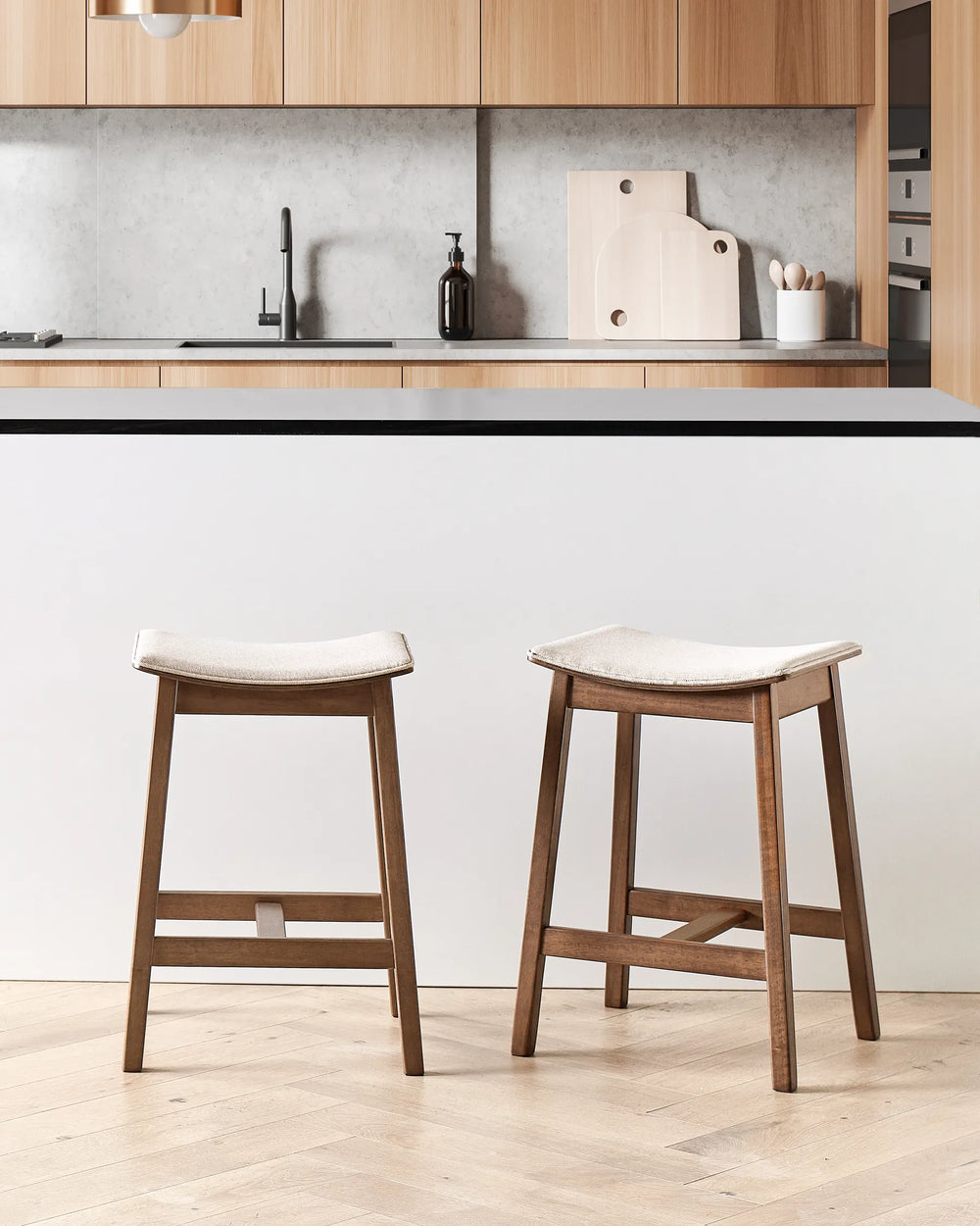 Set of 2 Bar Stools Wood Dark Brown/ Beige Minimalistic Tendra