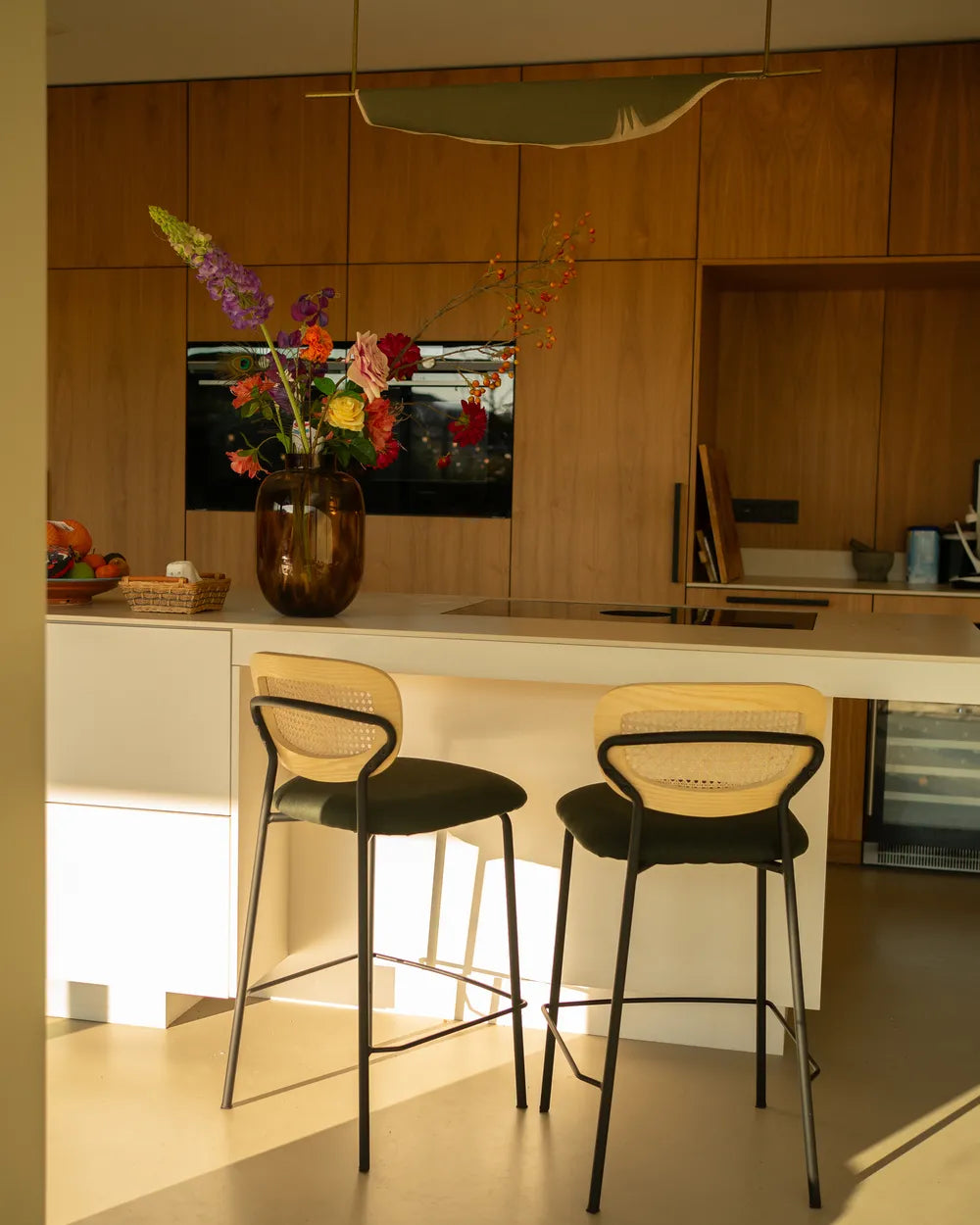 Set of 2 Bar Chairs Rattan Dark Green Timeless Design Ulvana