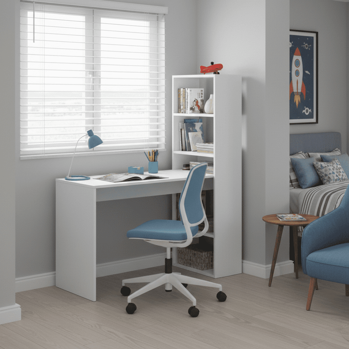 White computer desk with stora