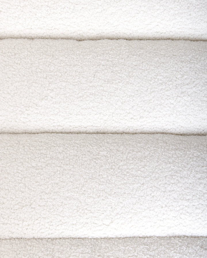 Leknes Armchair Boucle Off-White