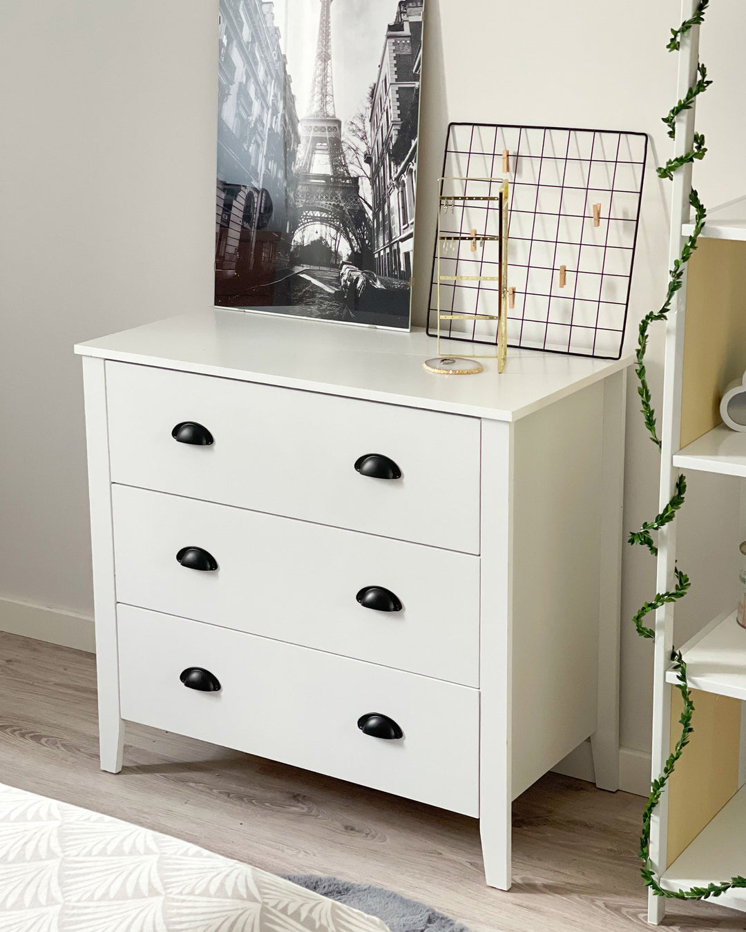 Donovan 3 Drawer Chest White