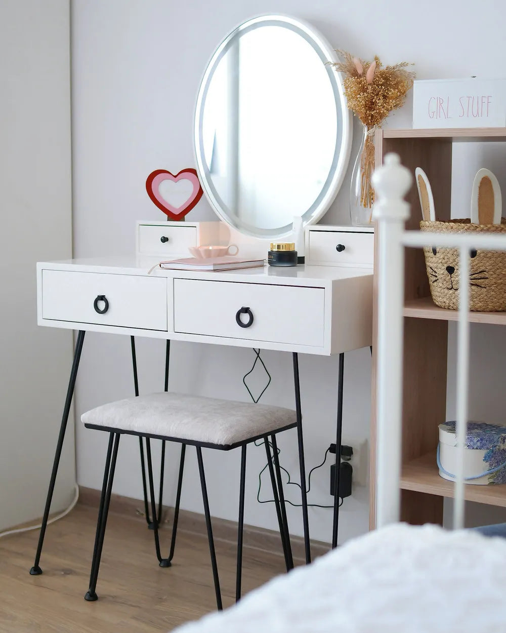 Dressing Table with Mirror and Stool White Veloura