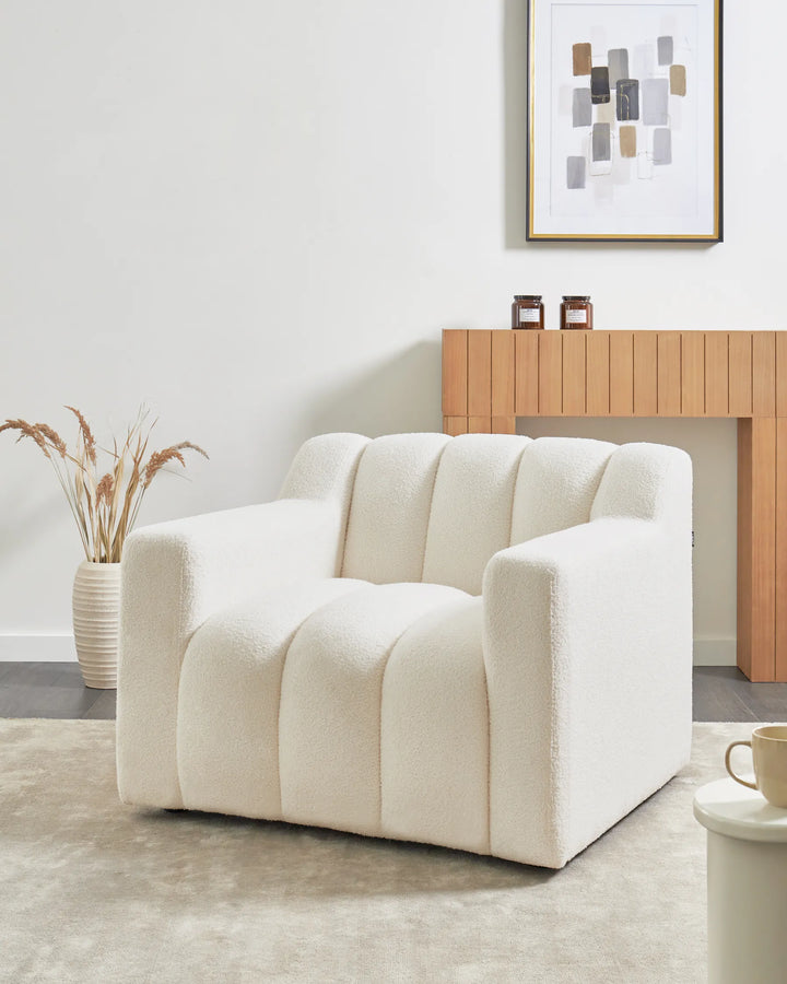 Armchair Boucle Off-White Allianah