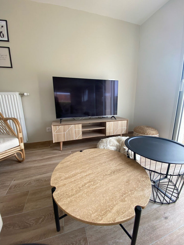 TV Stand Light Brown Dragelin