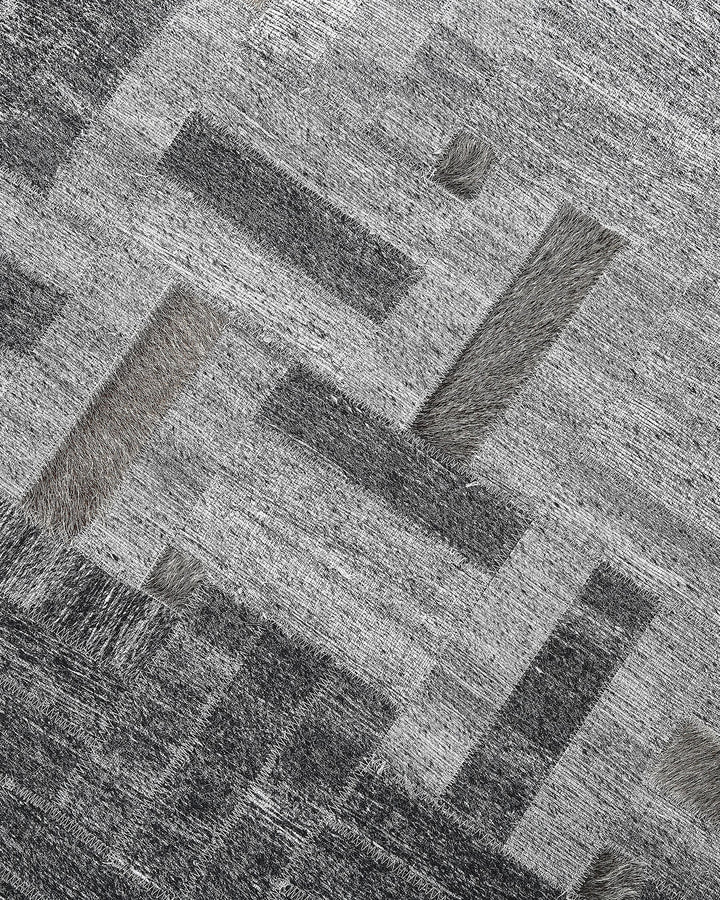 Dara Leather Area Rug 140 x 200 cm Grey