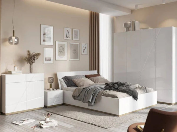 Futura Luxurious Sliding Door Wardrobe with Shelves and Hanging Rail in White Gloss & Oak Riviera