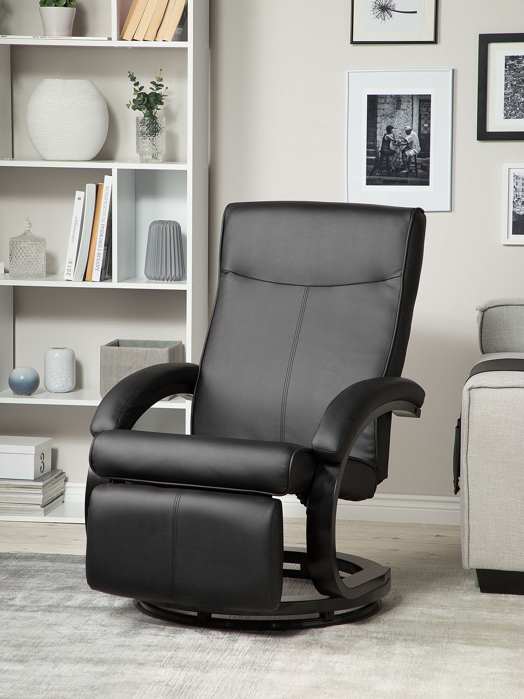 Might Armchair Faux Leather Black