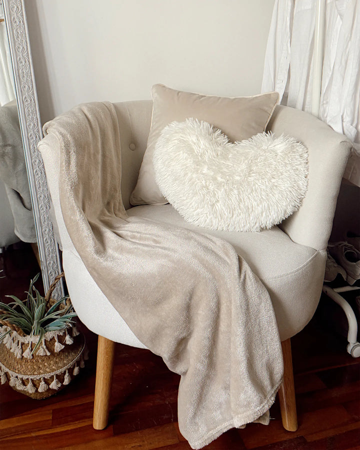 Odenzen Armchair Boucle White