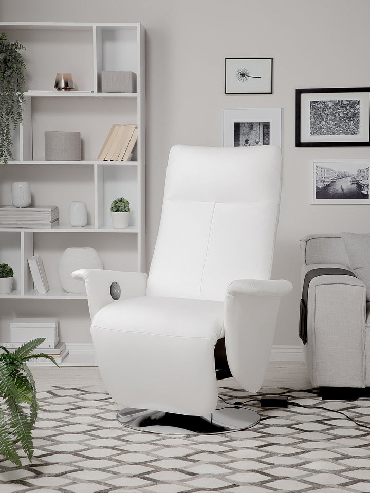 Prime Armchair Faux Leather White