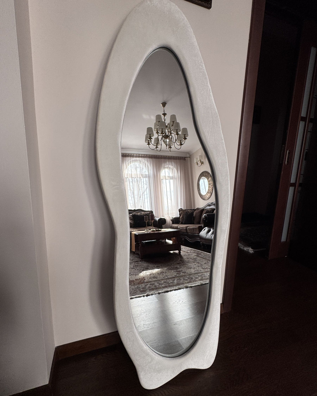 Reigny Wall Mirror Velvet White