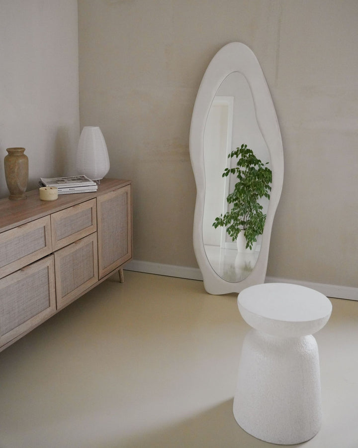 Reigny Wall Mirror Velvet White