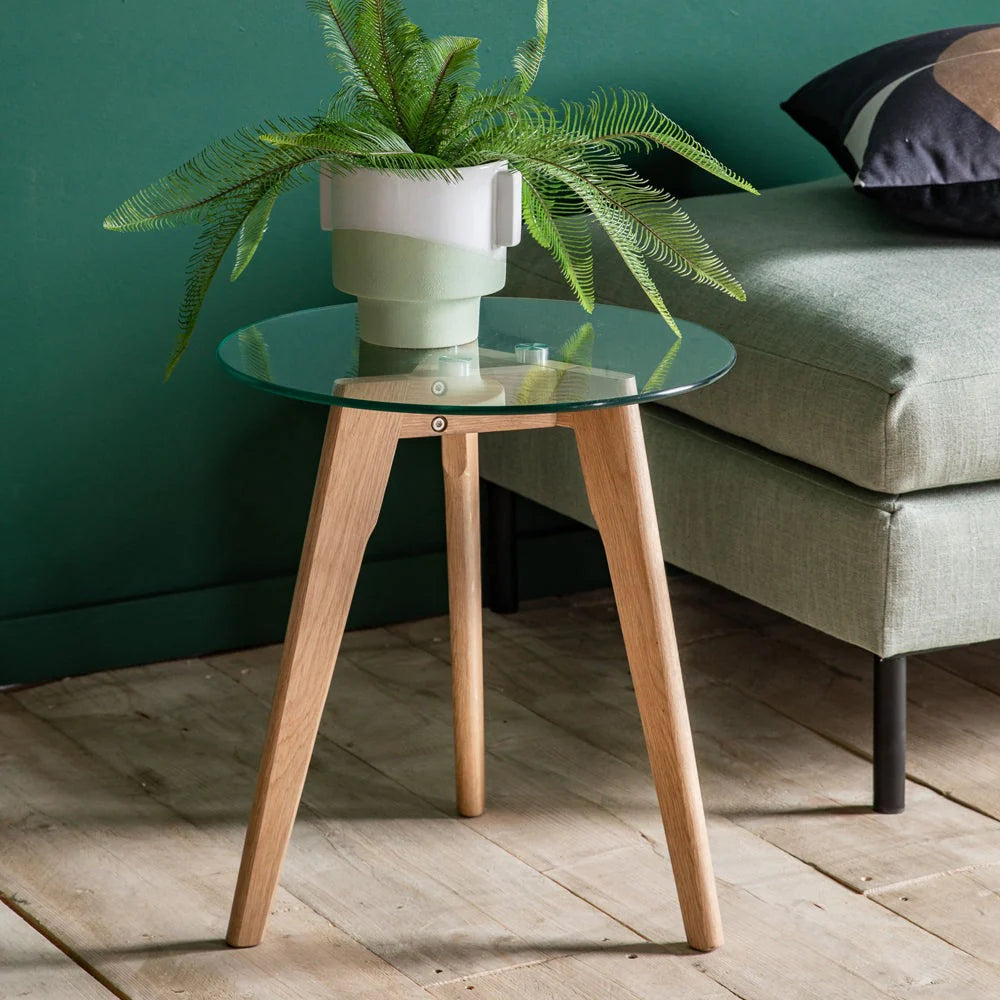 Blair Round Side Table in Oak