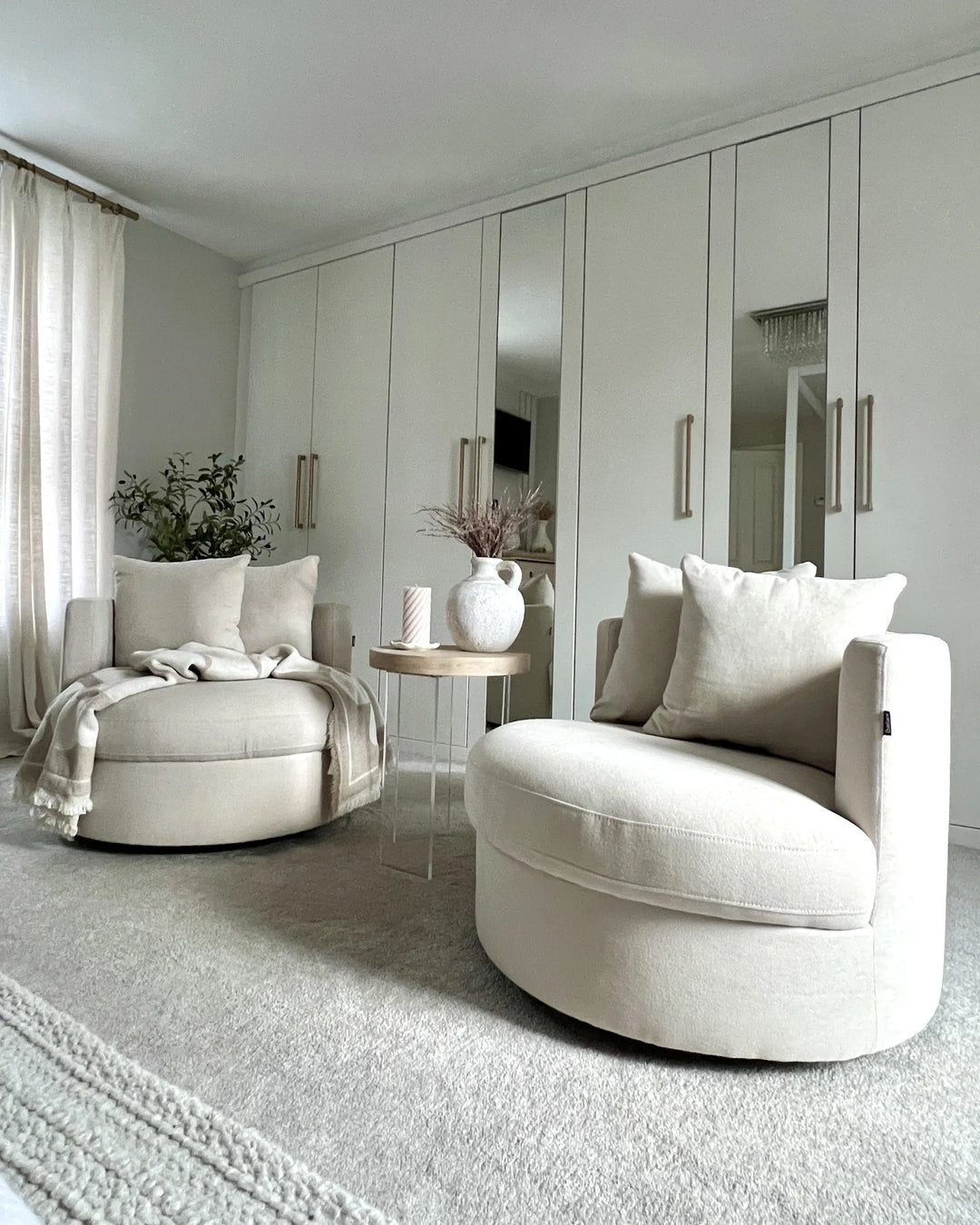 Dalby Swivel Armchair Fabric Light Beige