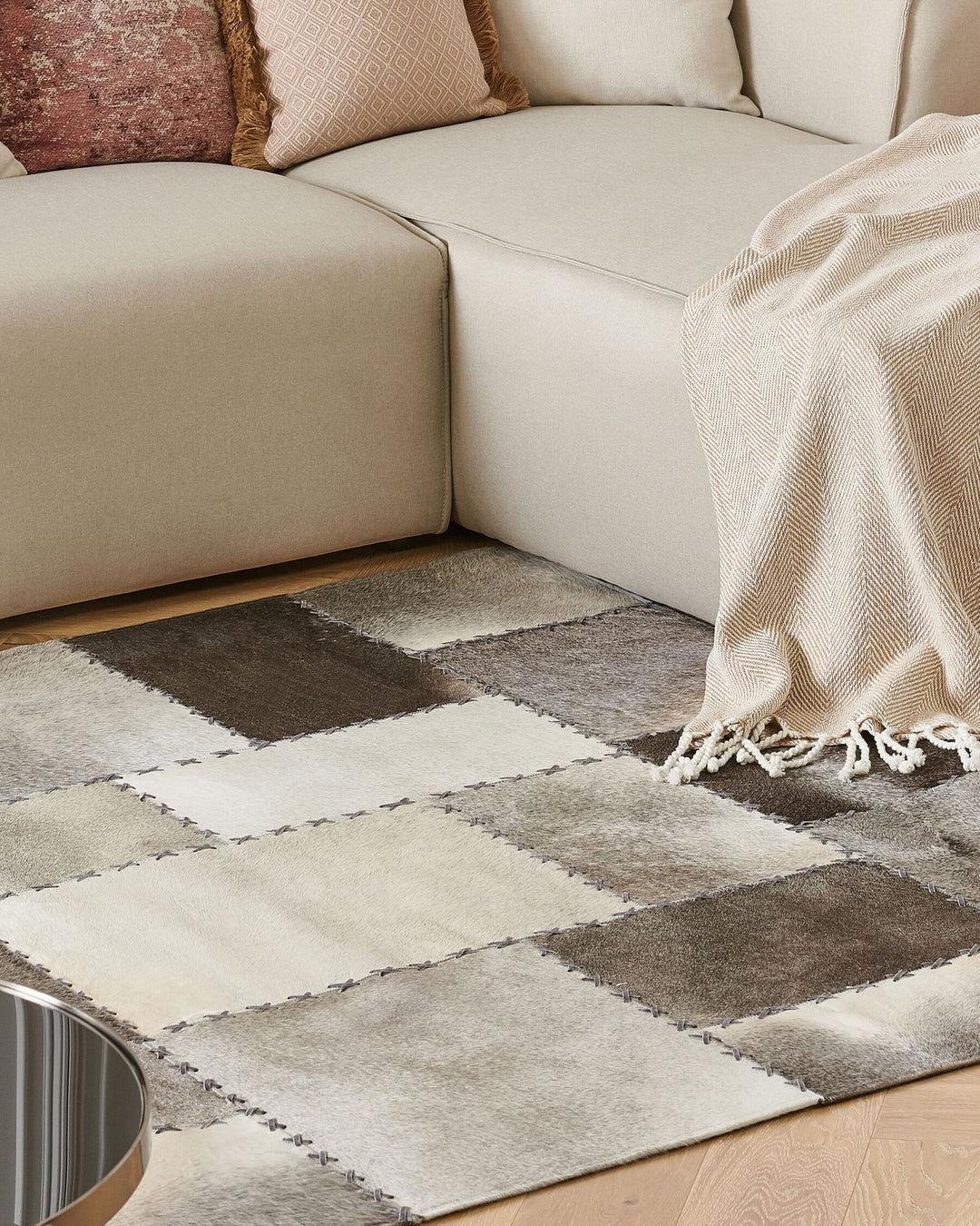 Pervari Cowhide Area Rug Brown 160 x 230 cm