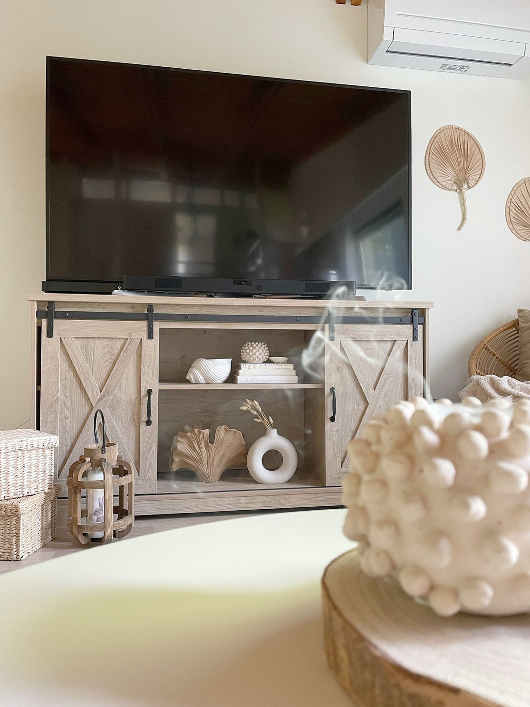TV Stand Light Brown Selda