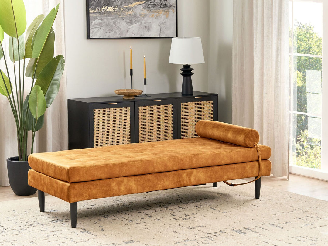 Ussel Velvet Chaise Longue Yellow