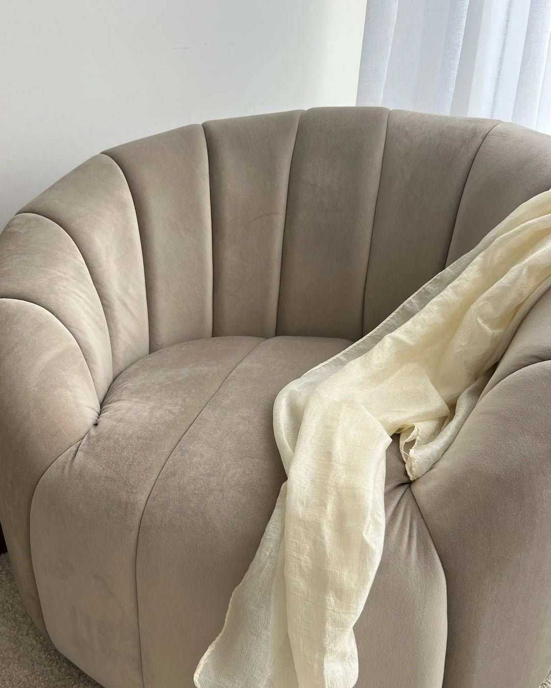 Malung Armchair Velvet Beige