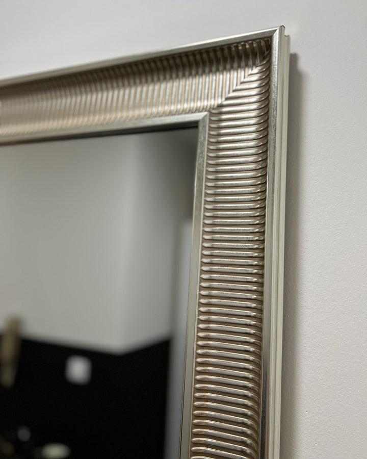 Cassis Wall Mirror Gold