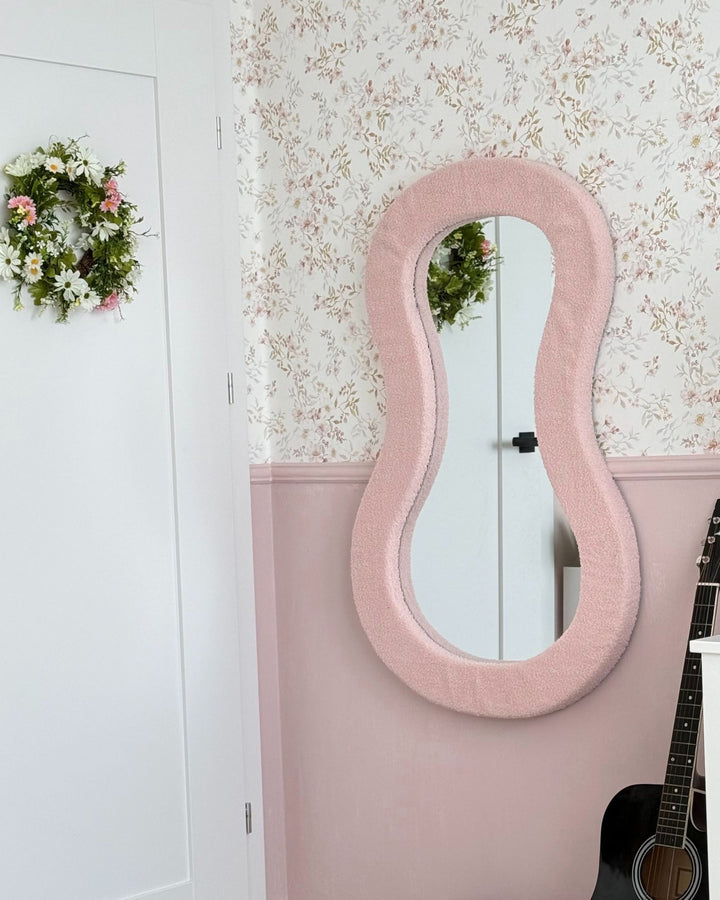 Wall Mirror Planchez Boucle Pink