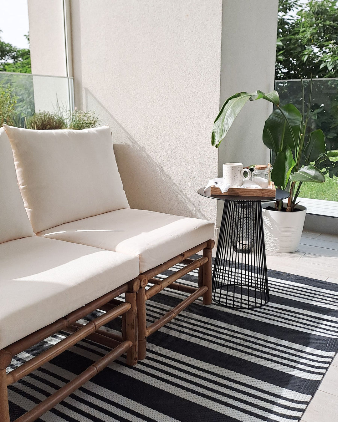 Cerreto Garden Lounge Set with Table 6 Seater Left Hand Bamboo Wood Off-White