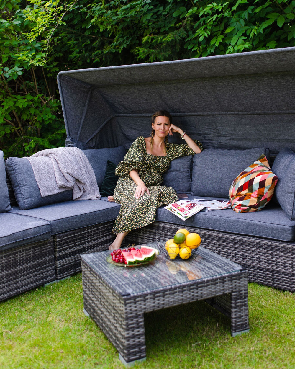 Corte Garden Lounge Set with Table 6 Seater Modular PE Rattan Dark Brown