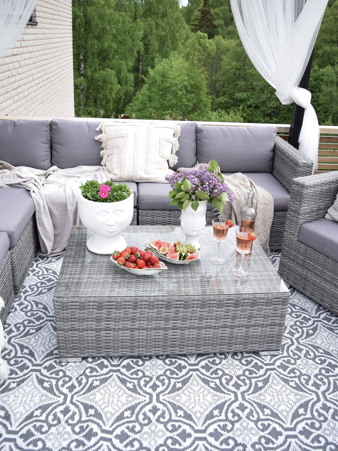 Xxl Garden Lounge Set with Table 8 Seater Right Hand Modular PE Rattan Grey