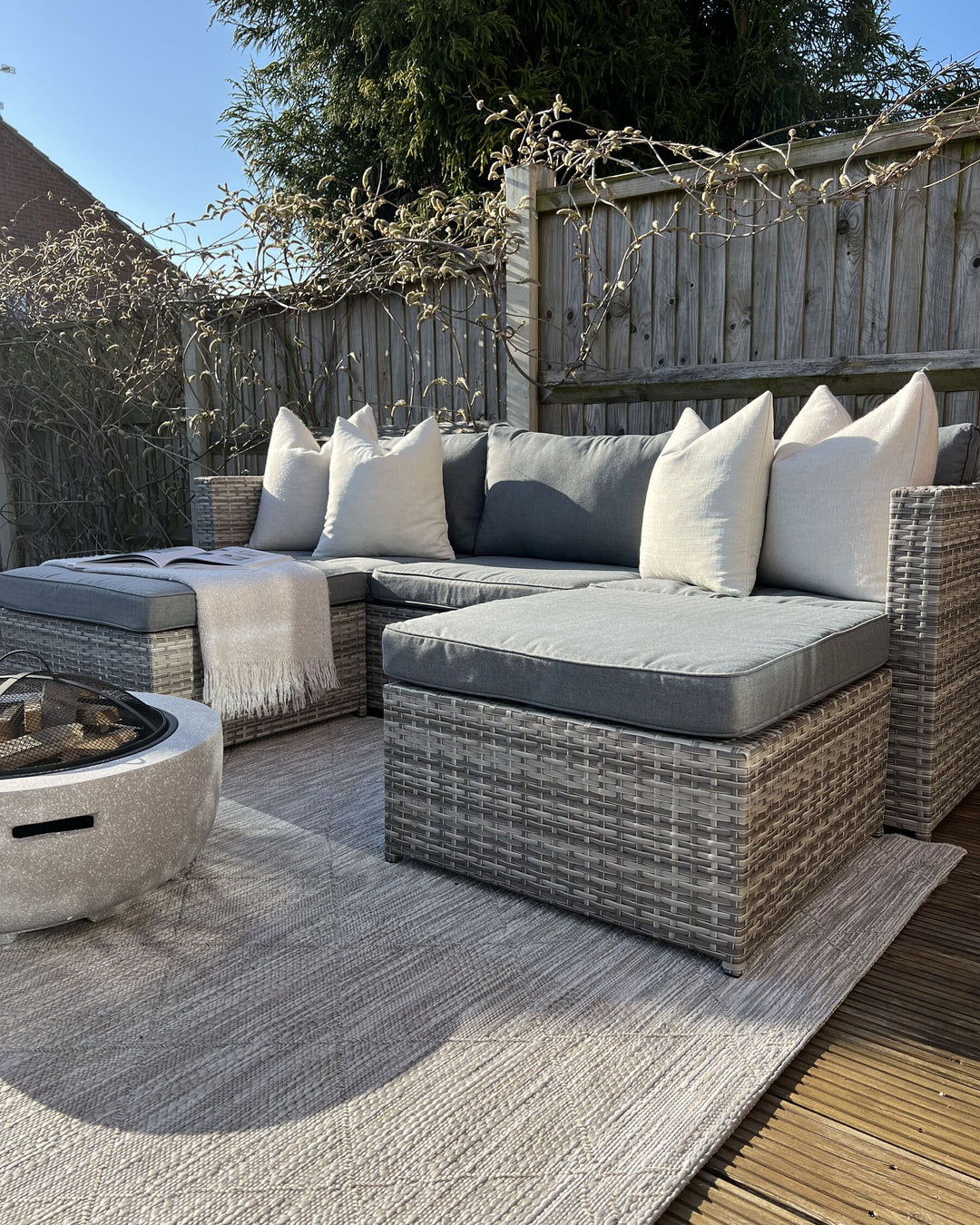 Sabbia Pe Garden Corner Sofa with Table 5 Seater Right Hand Modular Rattan Light Grey