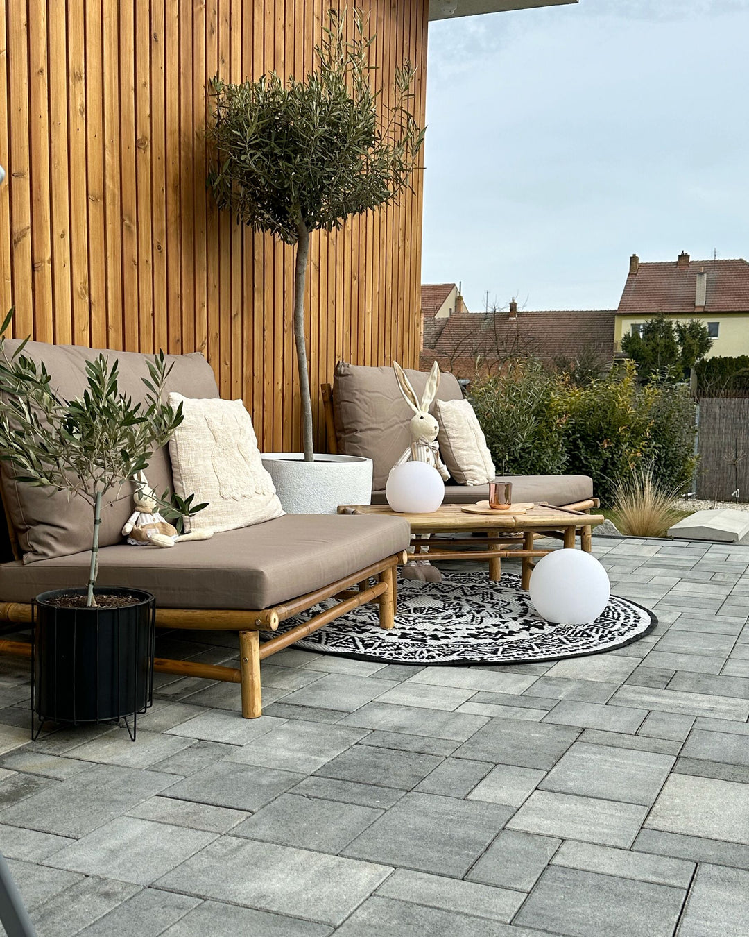 Todi Garden Lounge Set with Table 2 Seater Bamboo Wood Taupe
