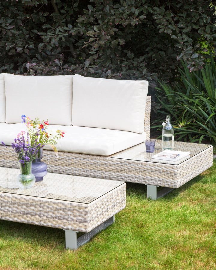Lanciano Garden Corner Sofa with Table 5 Seater Right Hand PE Rattan Off-White