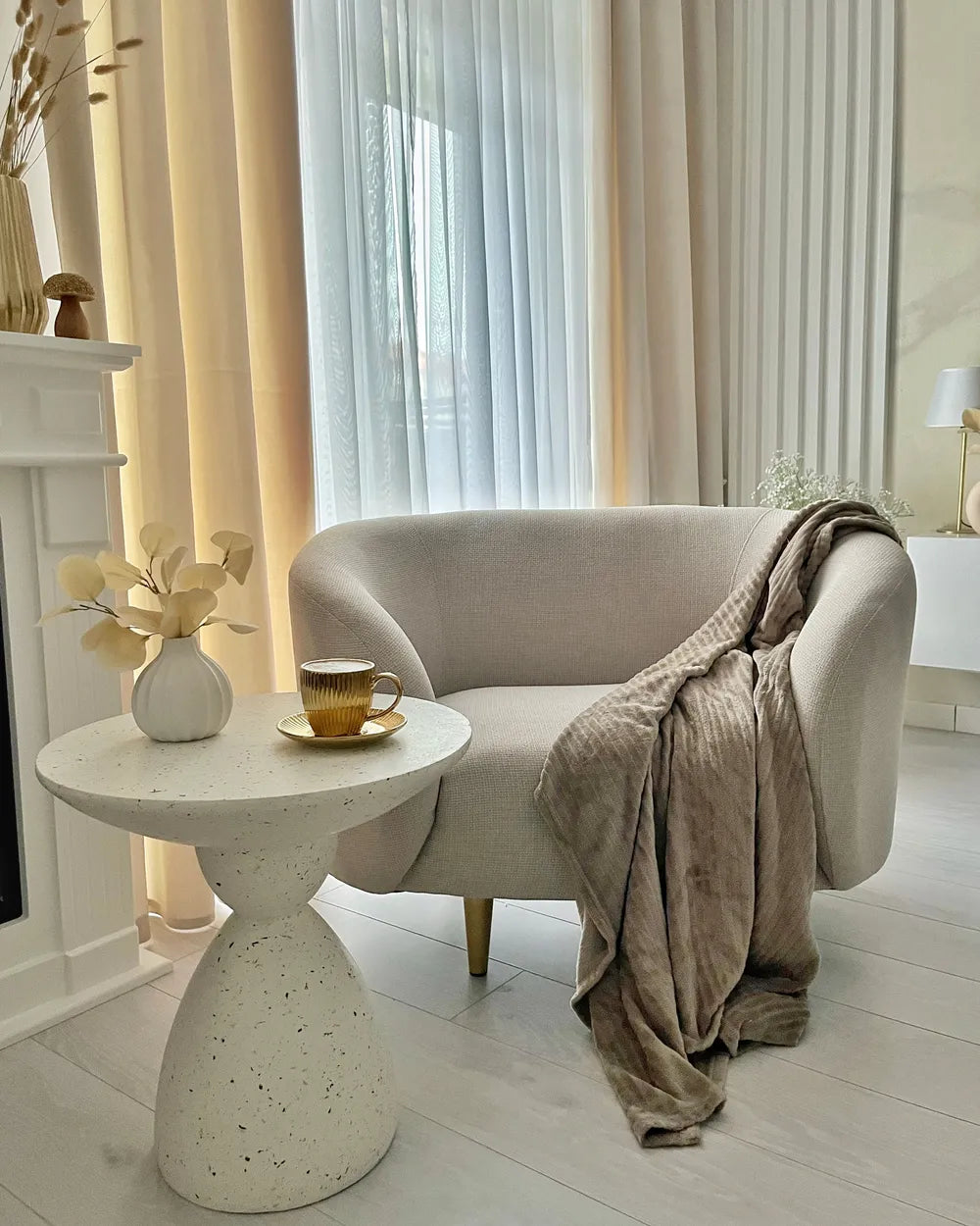 Side Table 50 cm 50 cm White Terrazzo Rohun