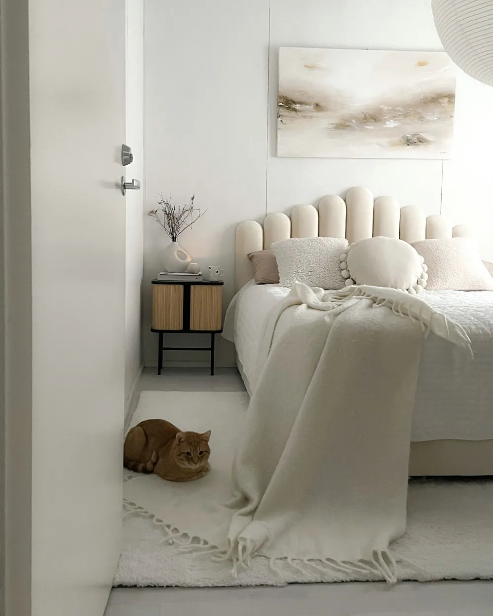 Modern super king ottoman bed with lift-up base storage