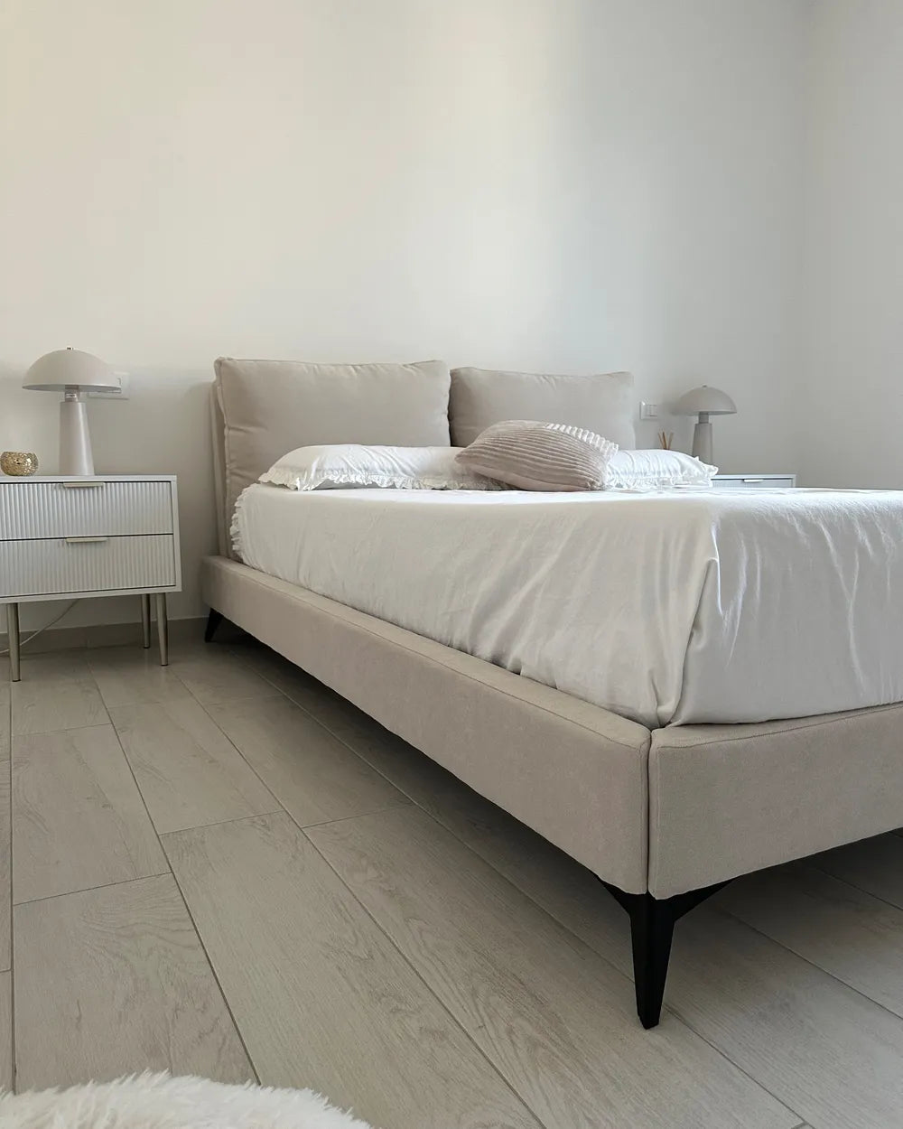 Bed Chenille 180 x 200 cm (EU Super King) Light Beige Avren