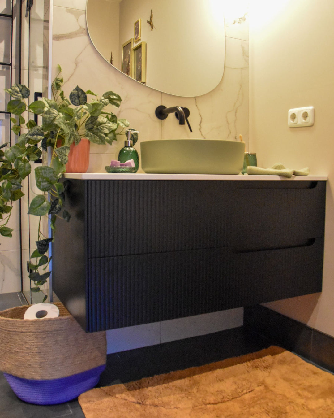 Wall Mounted Washbasin Cabinet 100 cm Black Quintela