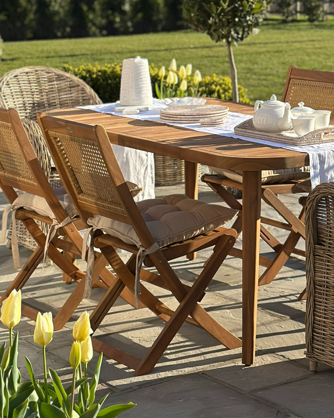 Paraggi Garden Dining Table 180 cm 90 cm Certified Acacia Wood Brown
