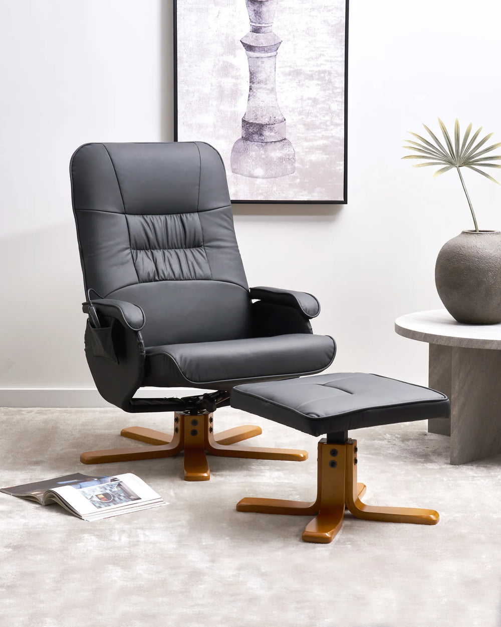 Sophisticated black design.