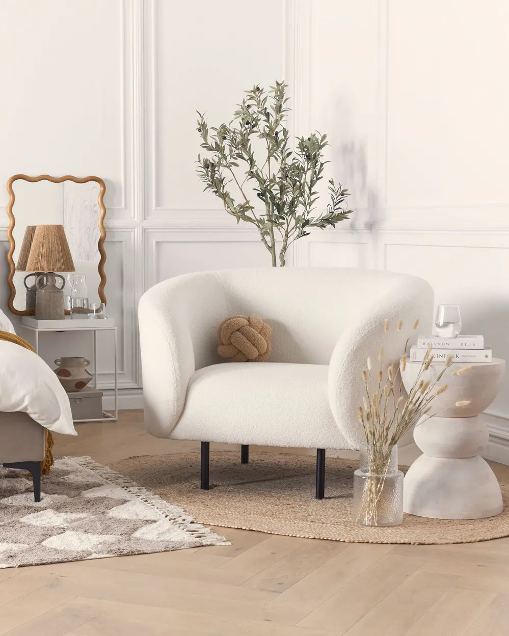 Armchair Boucle White Liam