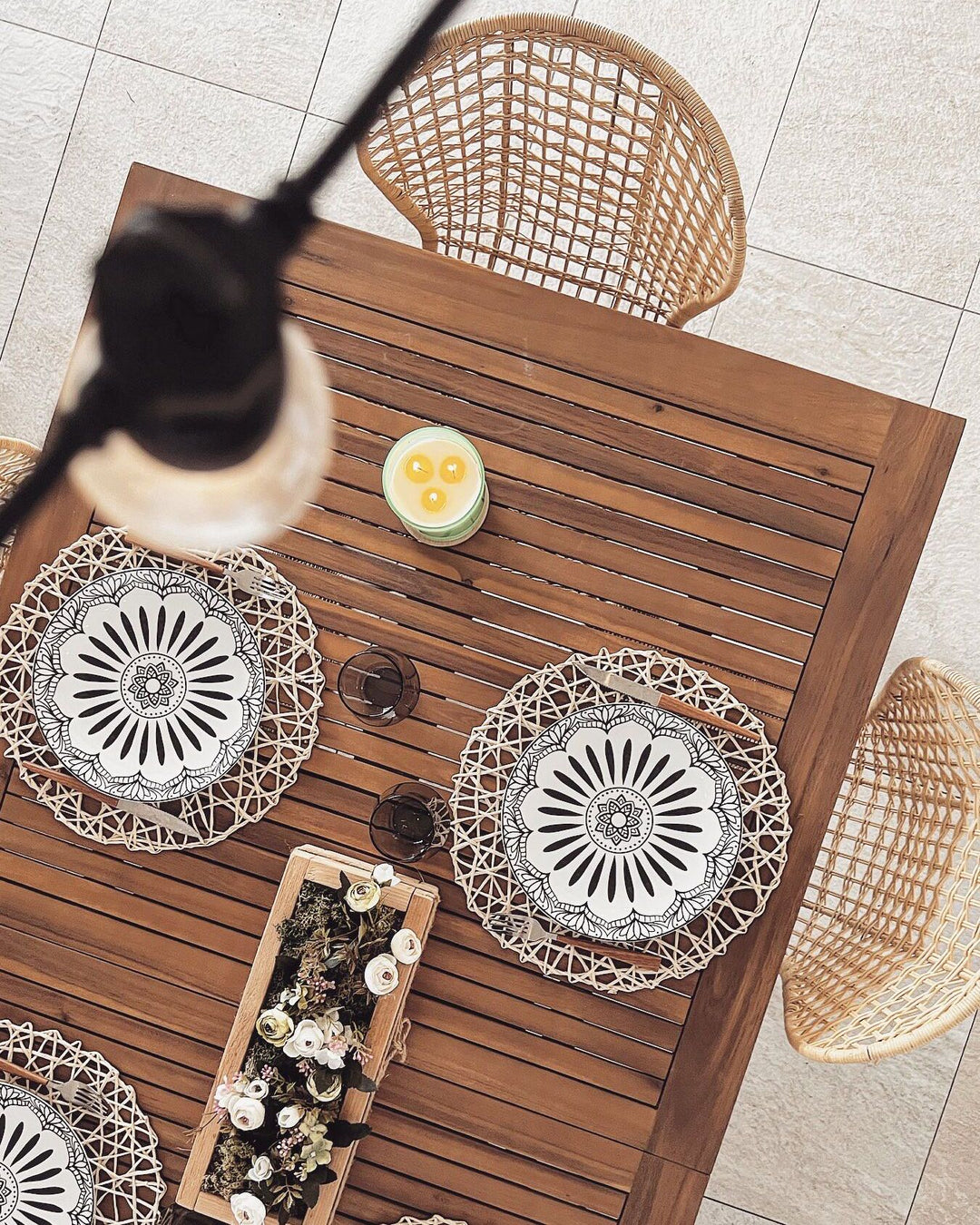 Cesana Extending Garden Dining Table 180/240 cm 100 cm Acacia Wood Light Brown