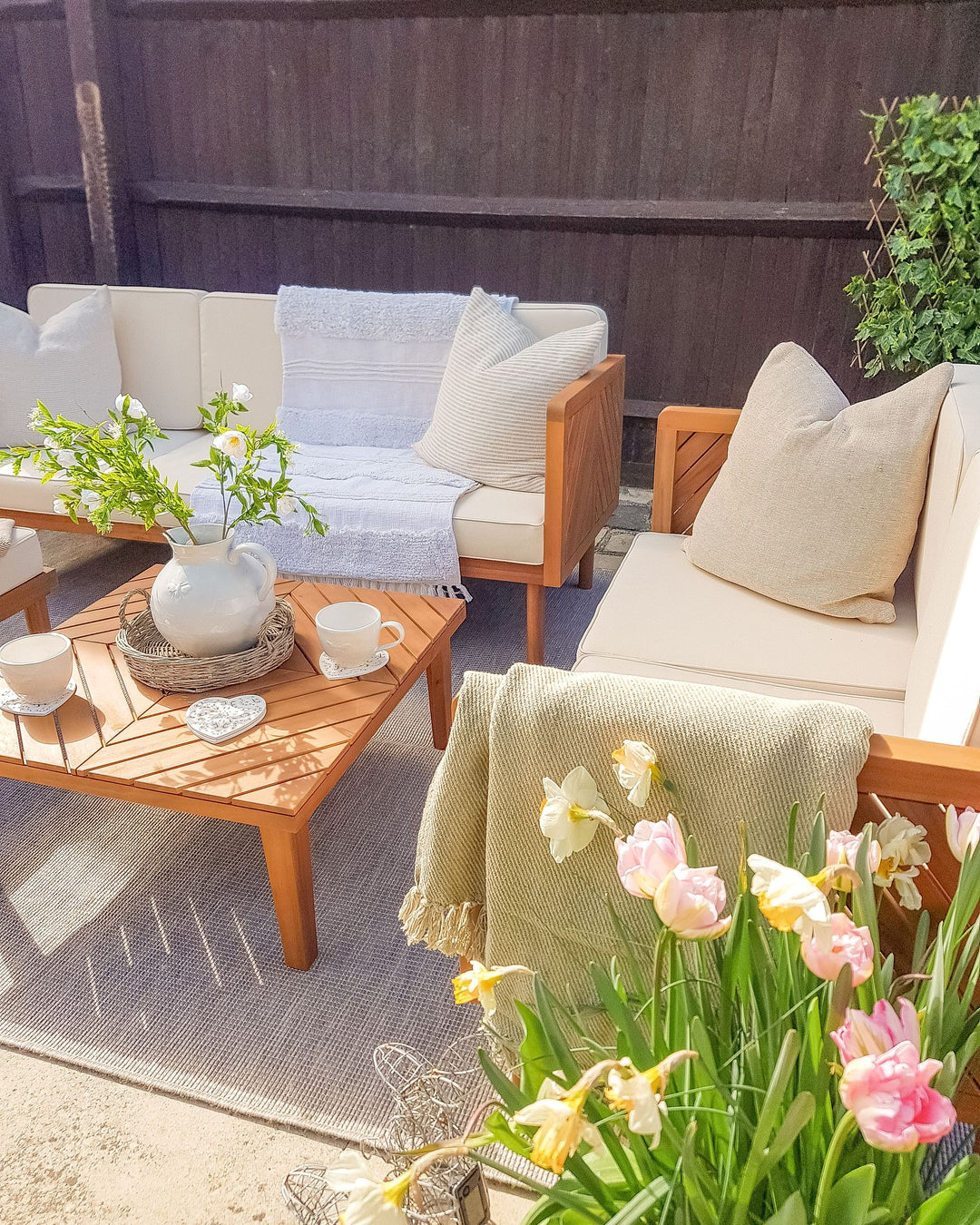 Baratti Garden Lounge Set with Table and Ottoman 6 Seater Acacia Wood Brown