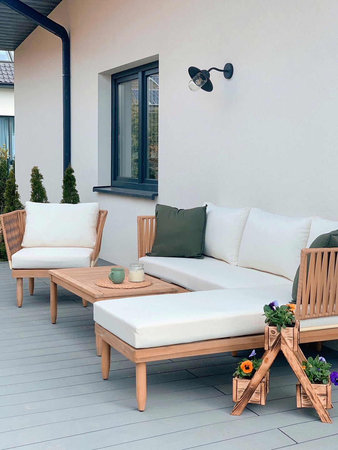 Cremona Garden Lounge Set with Table 4 Seate Right Hand Acacia Wood Off-White
