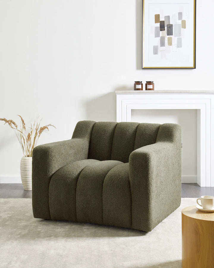 Armchair Boucle Dark Green Nieve
