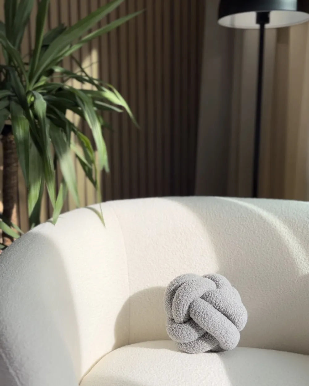 Armchair Boucle White Liora