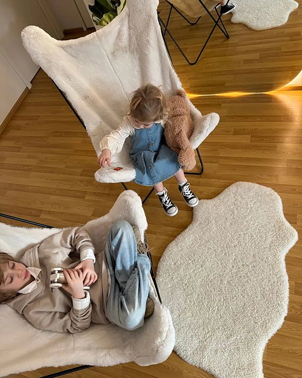 Armchair Faux Fur White Nedrah